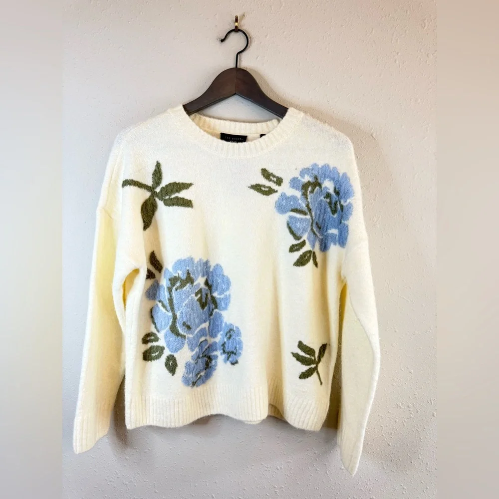 Ted Baker Soft Marshmallow Blue Jack Yard Women’s Floral Sweater Sz S, M NWT